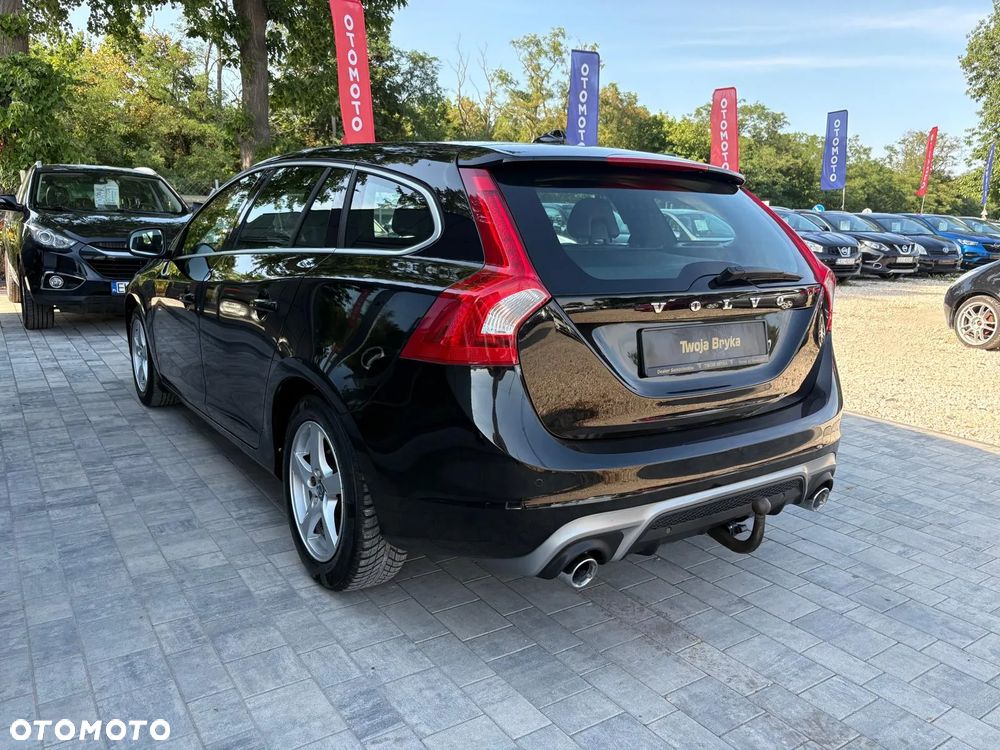 Volvo V60 D2 Drive-E R-Design Momentum - 7