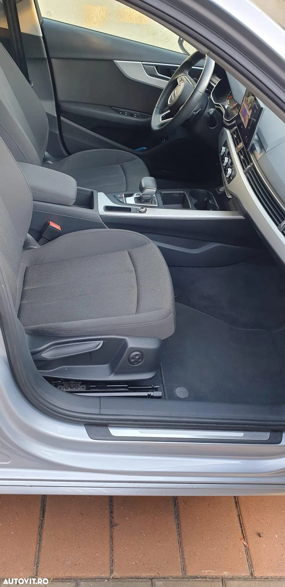 Audi A4 Avant 2.0 35 TDI S tronic MHEV Advanced - 14