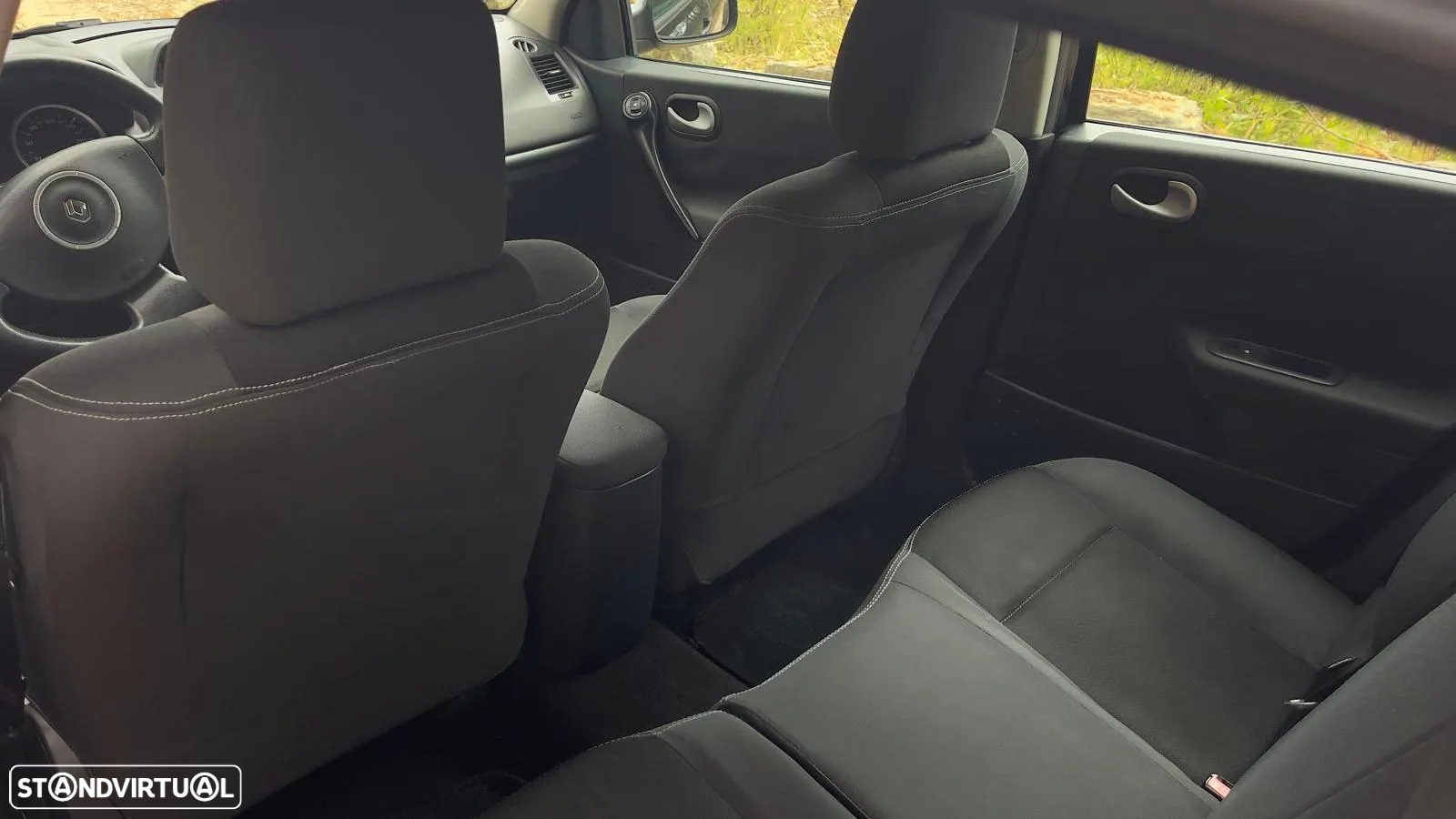 Renault Mégane 1.5 dCi Dynamique S - 18