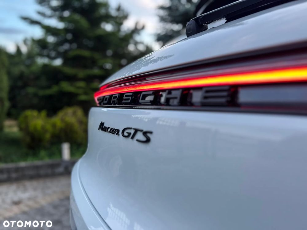 Porsche Macan GTS PDK - 23
