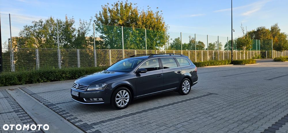 Volkswagen Passat 2011 photo 4