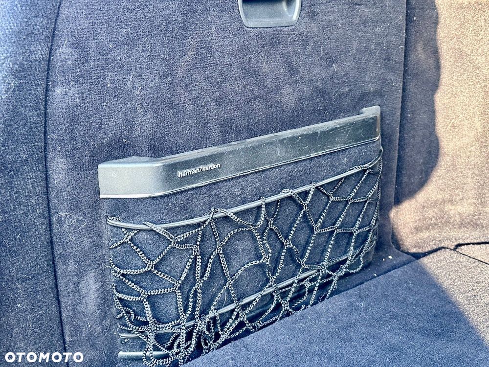 Mercedes-Benz Klasa C - 17