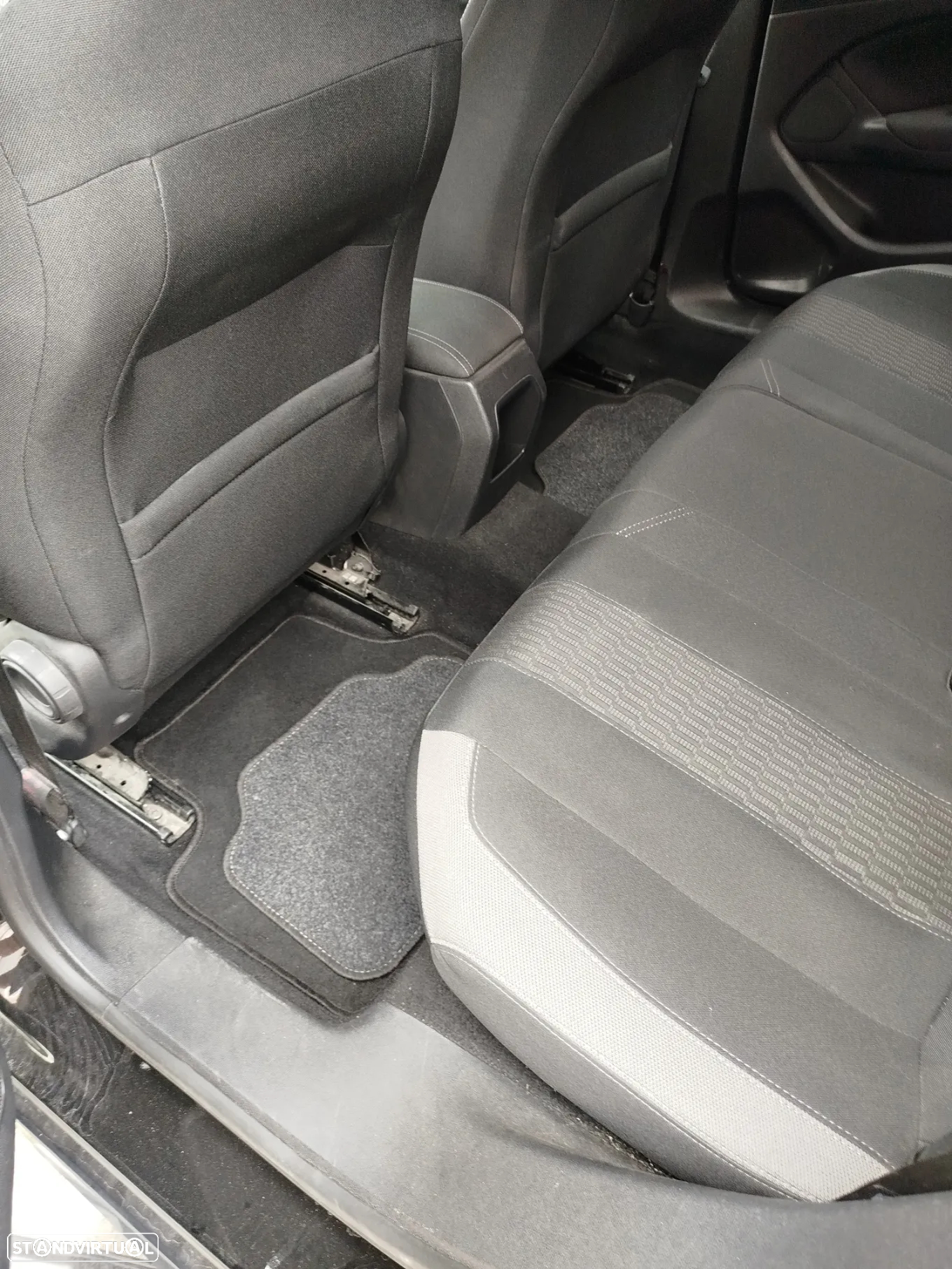 Peugeot 308 SW 1.6 BlueHDi Style - 4