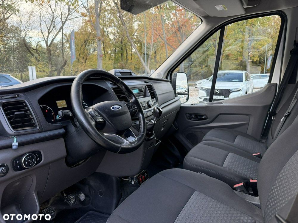 Ford Transit - 11