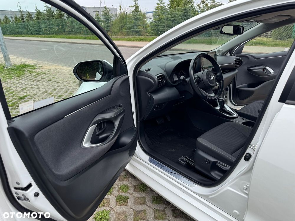 Toyota Yaris - 19