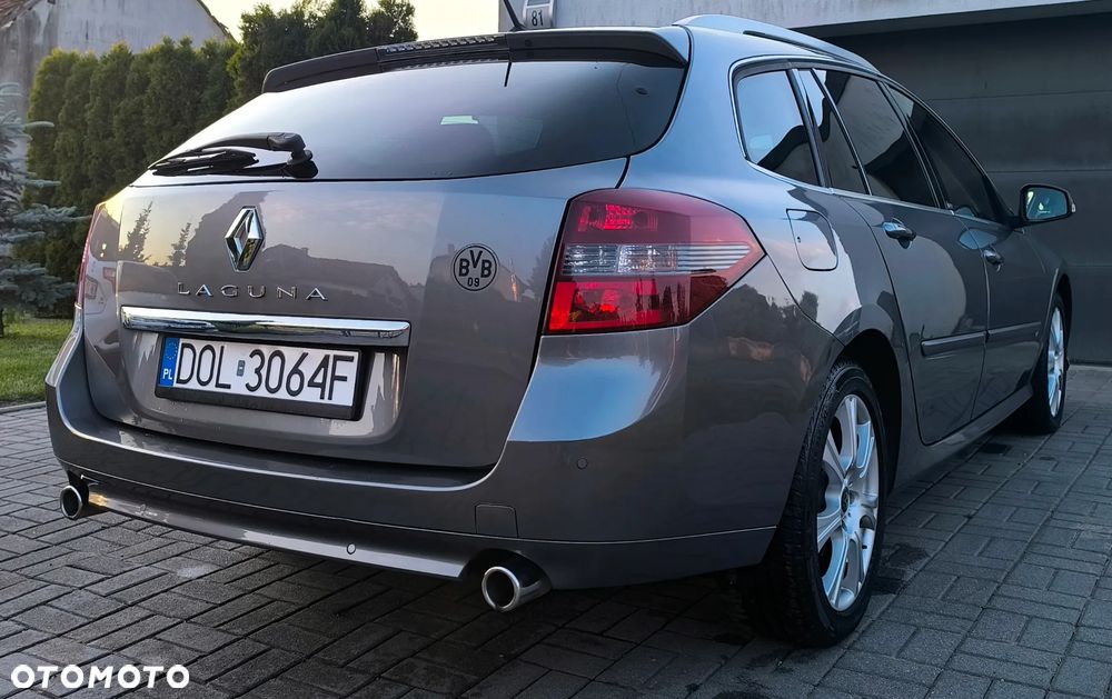Renault Laguna 2.0 dCi Initiale - 8