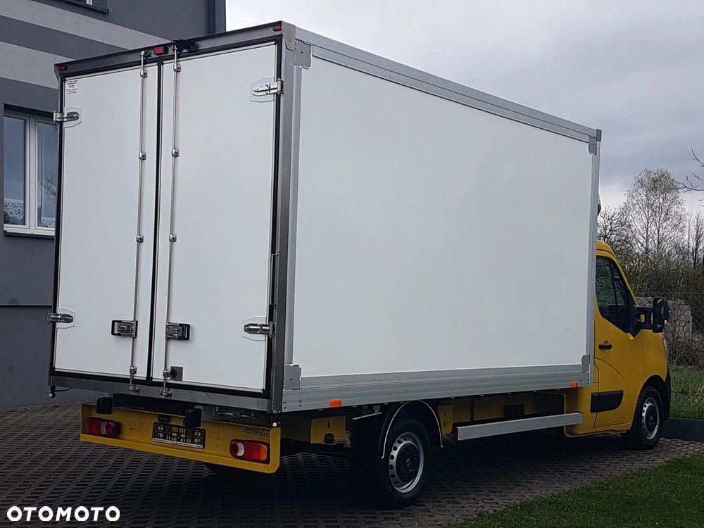 Renault MASTER KONTENER 8EP 4,22x2,24x2,24 KLIMA KRAJOWY MANUAL  6-BIEGÓW DMC 3500 KG - 4
