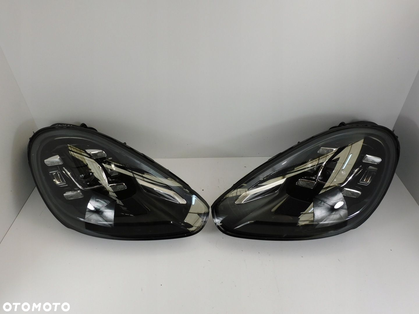 Porsche Cayenne 7P5 LIFT Lampy Lewa Prawa MATRIX LED Full Led 7P5941036K - 3