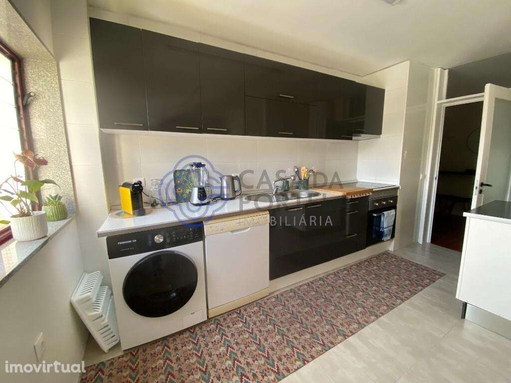 Apartamento T4 para Arrendar totalmente remodelado Sra. Da Hora com 12 - Grande imagem: 5/46