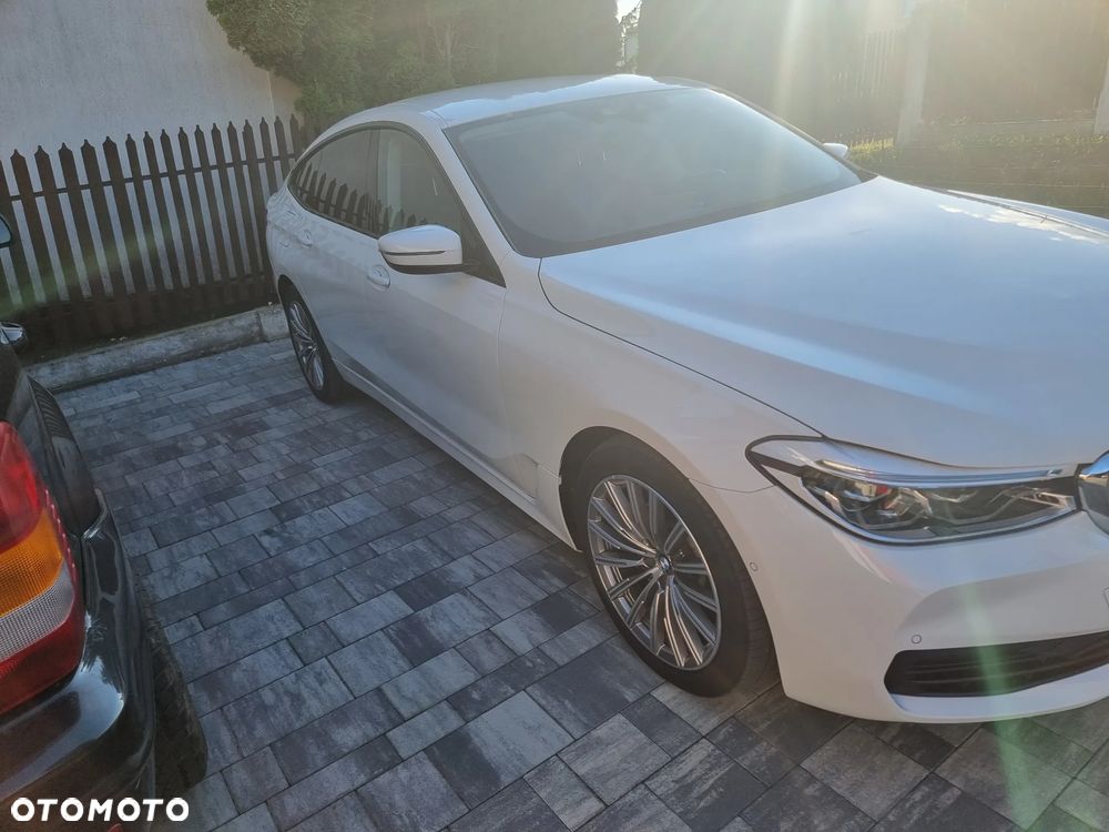 BMW 6GT 620d Luxury Line - 7