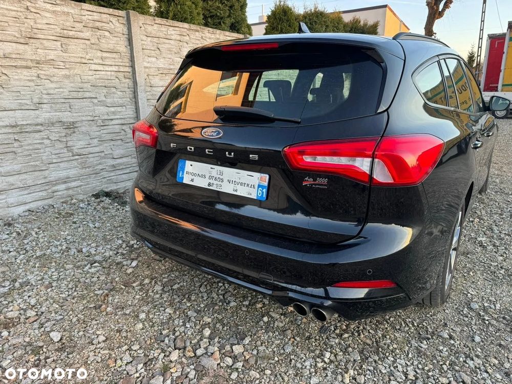 Ford Focus 1.5 EcoBlue Start-Stopp-System ST-LINE - 9