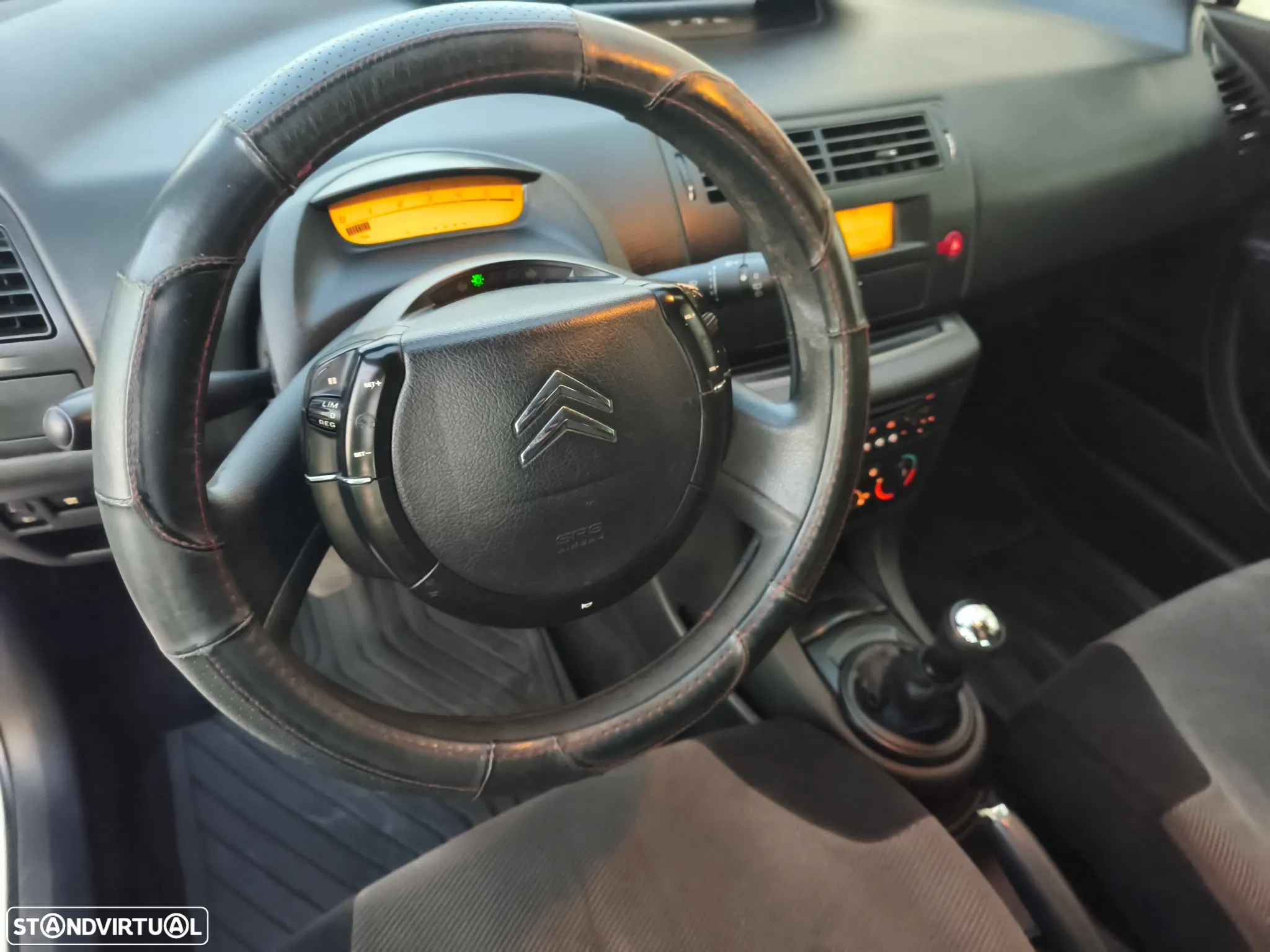 Citroën C4 1.6 HDi Style - 12