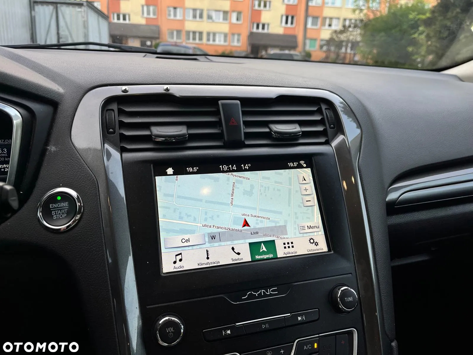 Ford Mondeo 2.0 Hybrid Titanium - 22