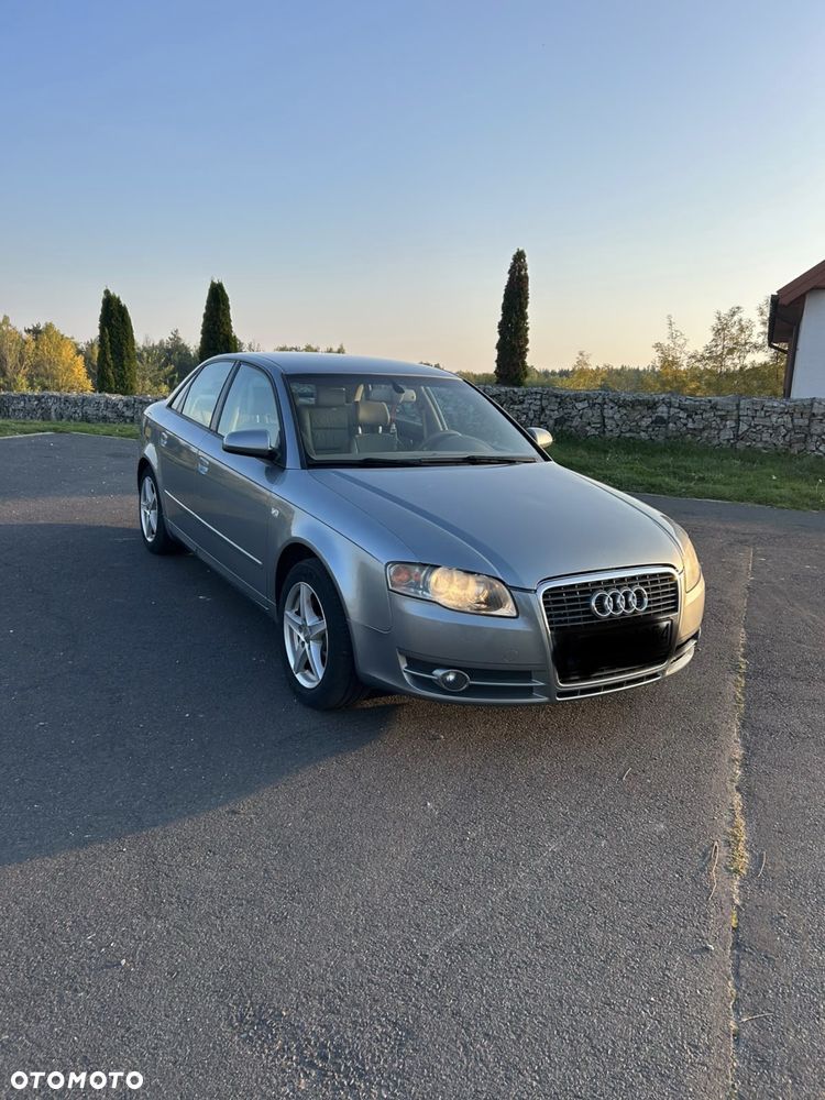 Audi A4 Limousine