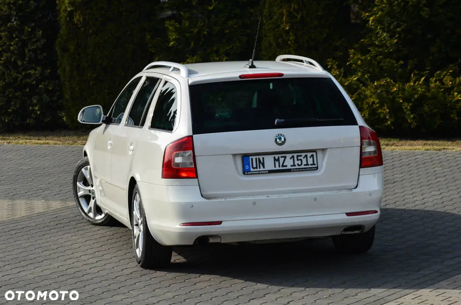 Skoda Octavia Combi 2.0 TDI DPF Sport Edition - 19
