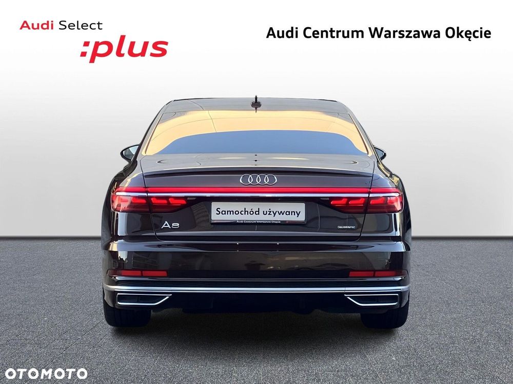 Audi A8 - 7