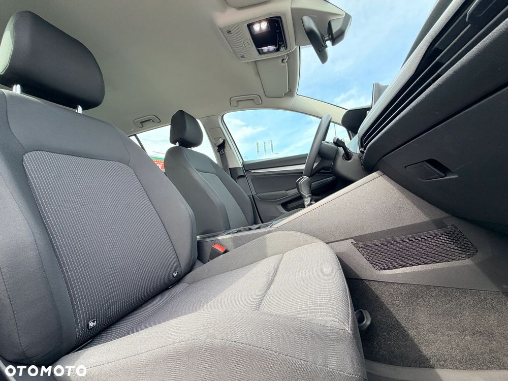 Volkswagen Golf 1.0 TSI Life - 20