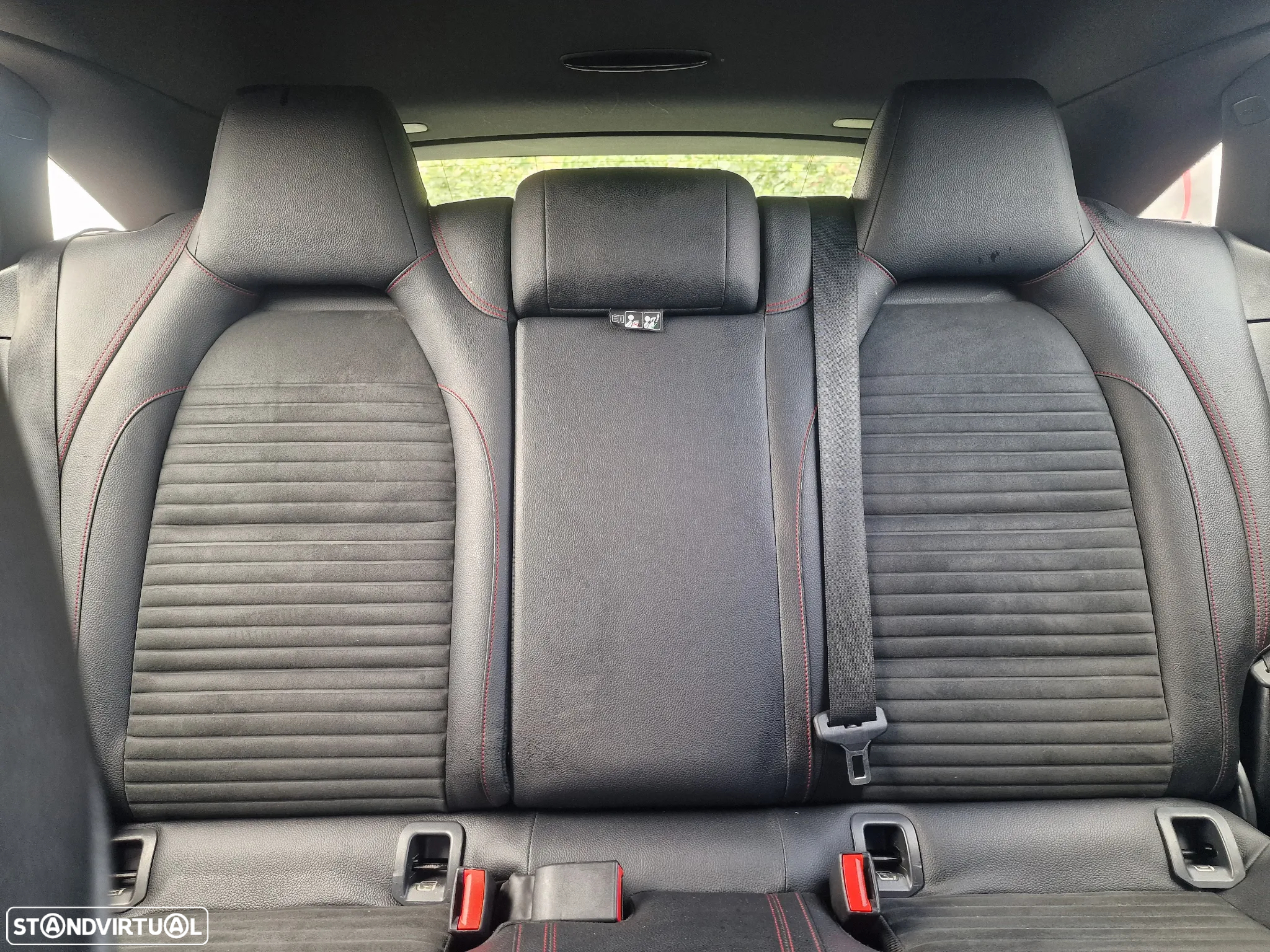 Mercedes-Benz CLA 180 d Shooting Brake AMG Line Aut. - 7