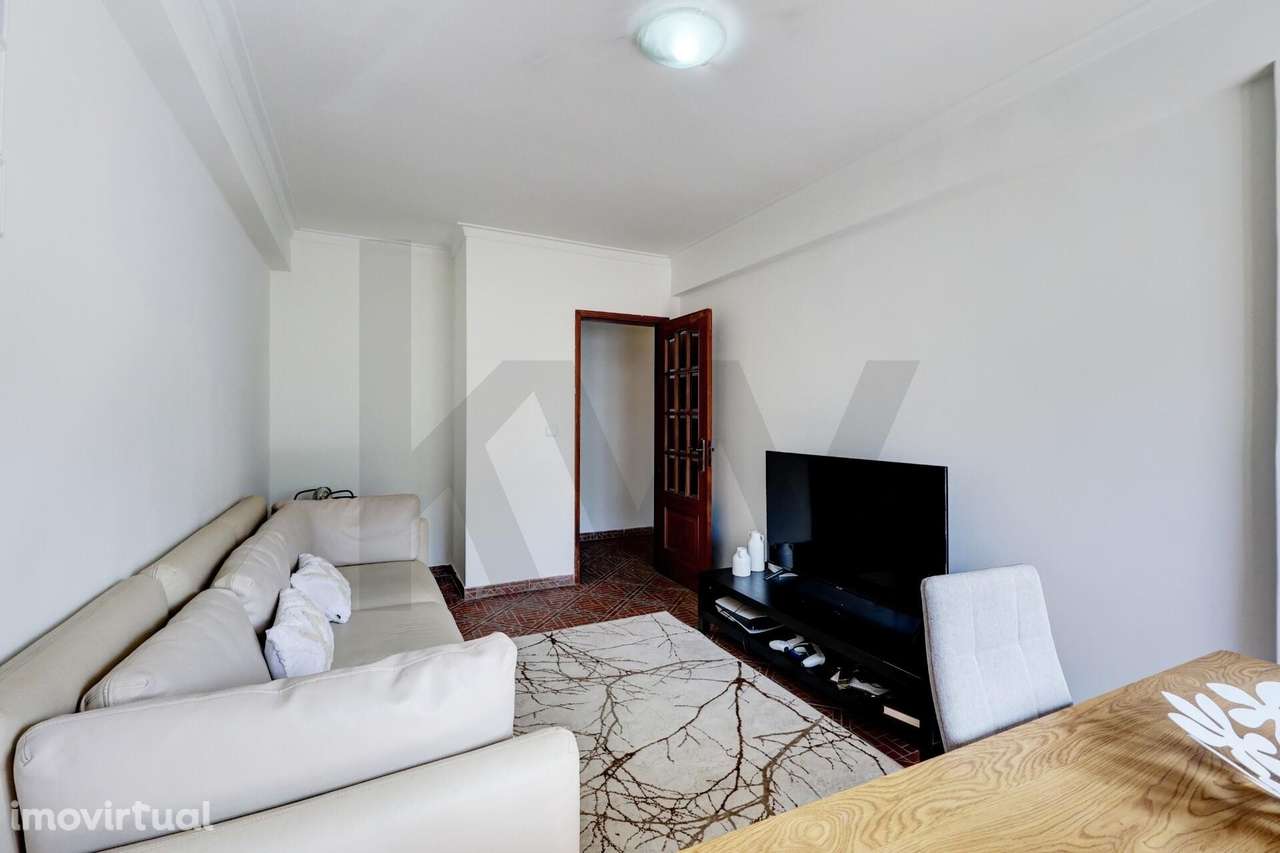 T2 com Arrecadação e Elevador – Serra das Minas, Rio de Mouro - Grande imagem: 4/39