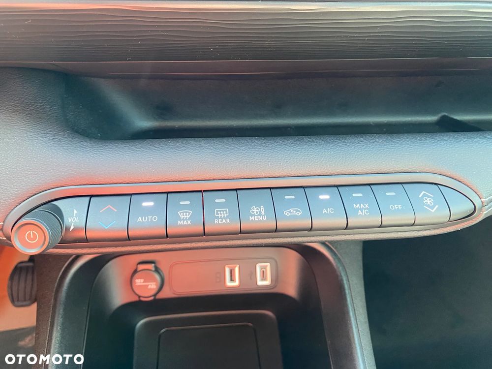 Jeep Avenger 1.2 T3 Longitude - 20