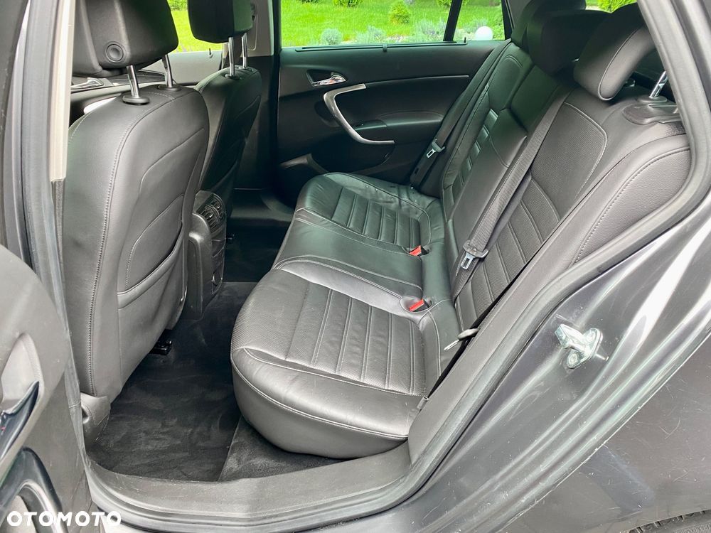 Opel Insignia 2.0 CDTI Sports Tourer Cosmo - 19