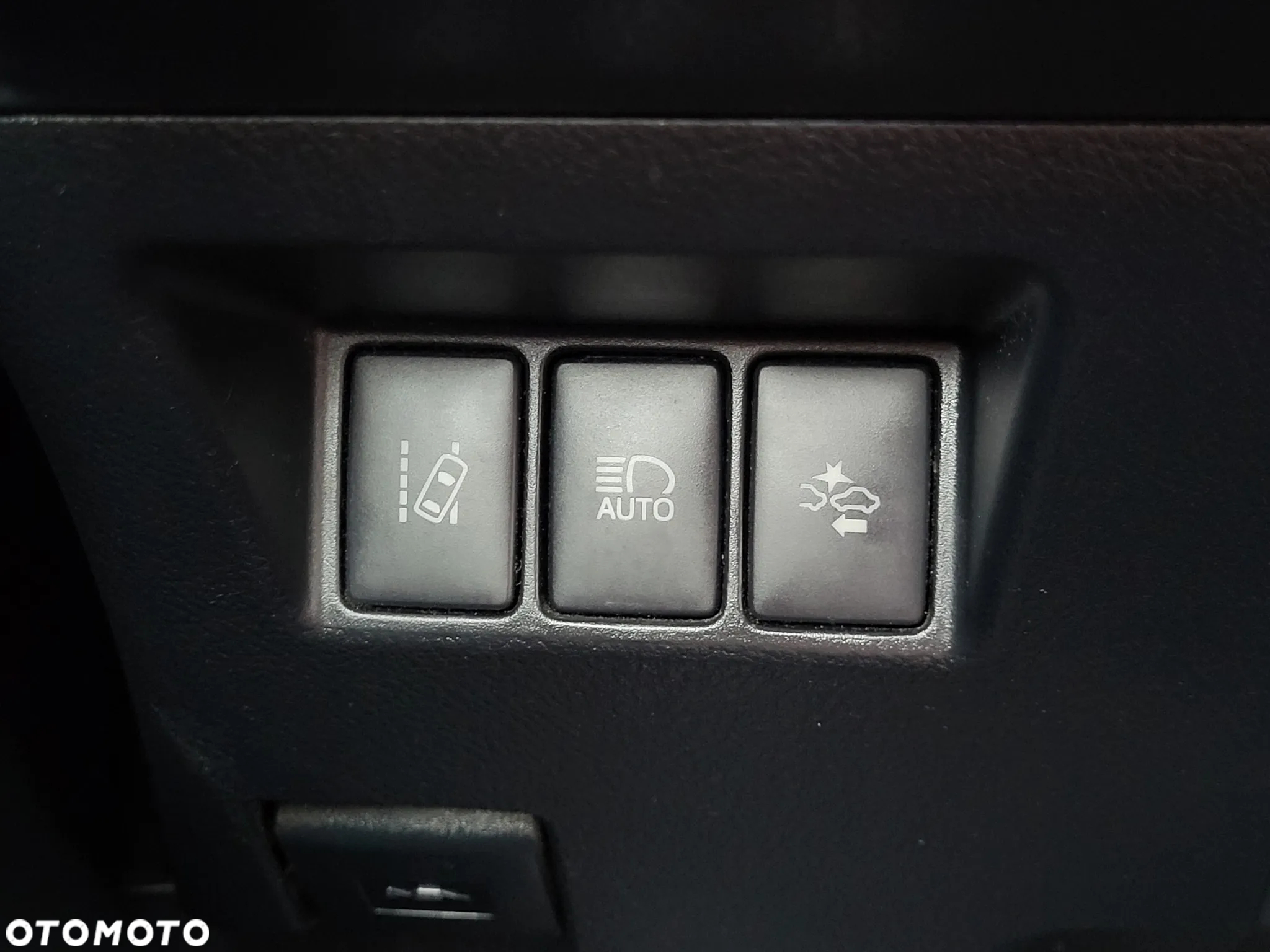 Toyota Yaris - 8