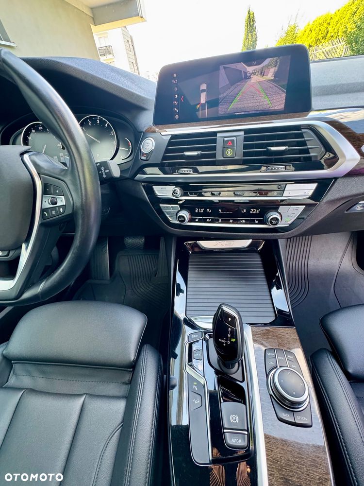 BMW X3 xDrive30i GPF Luxury Line sport - 25