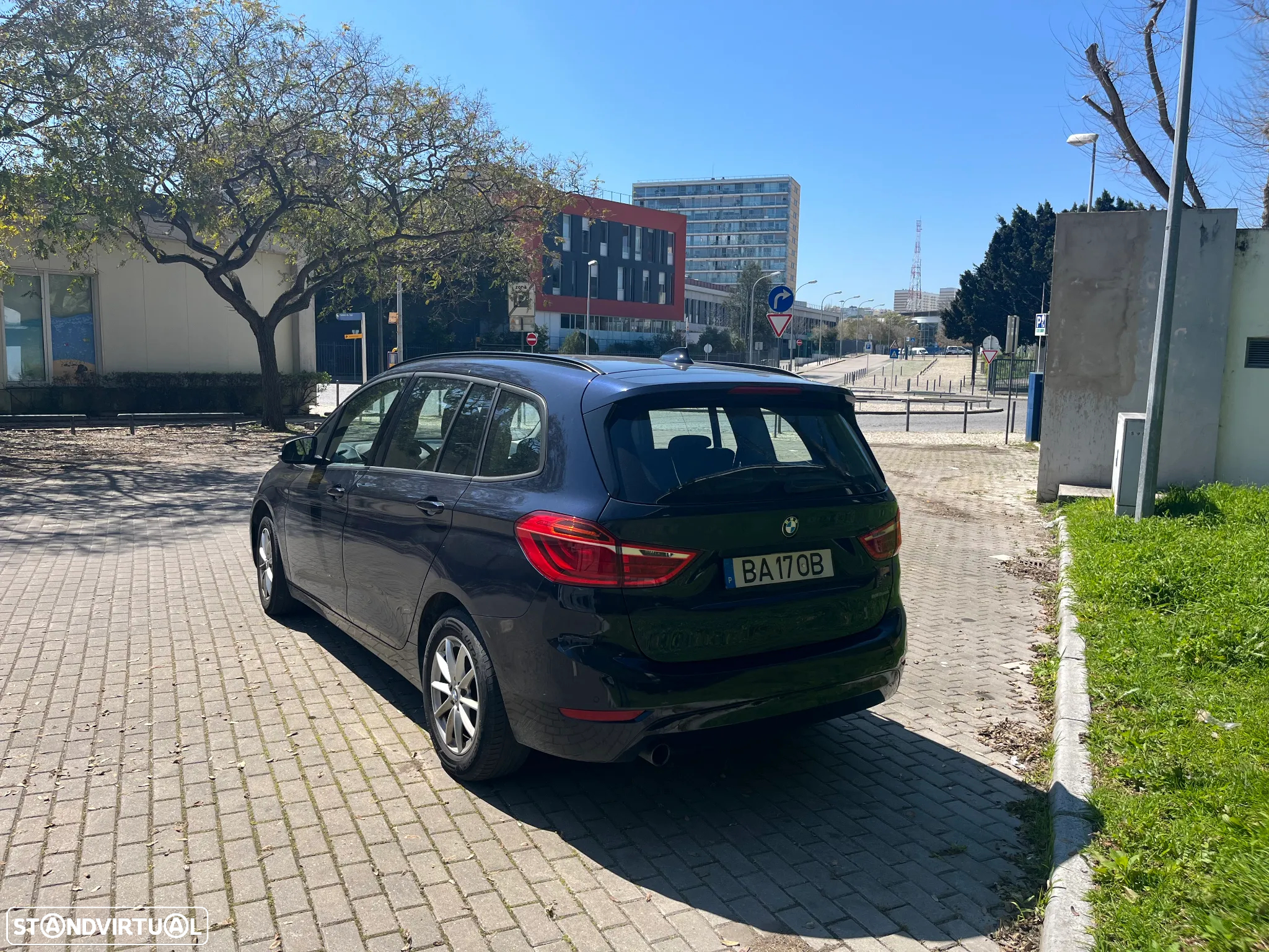 BMW 216 Gran Tourer d 7L Advantage - 13