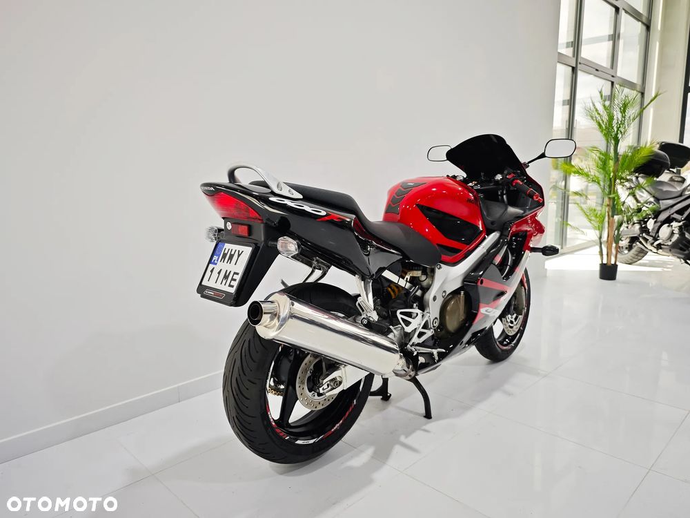 Honda CBR - 8