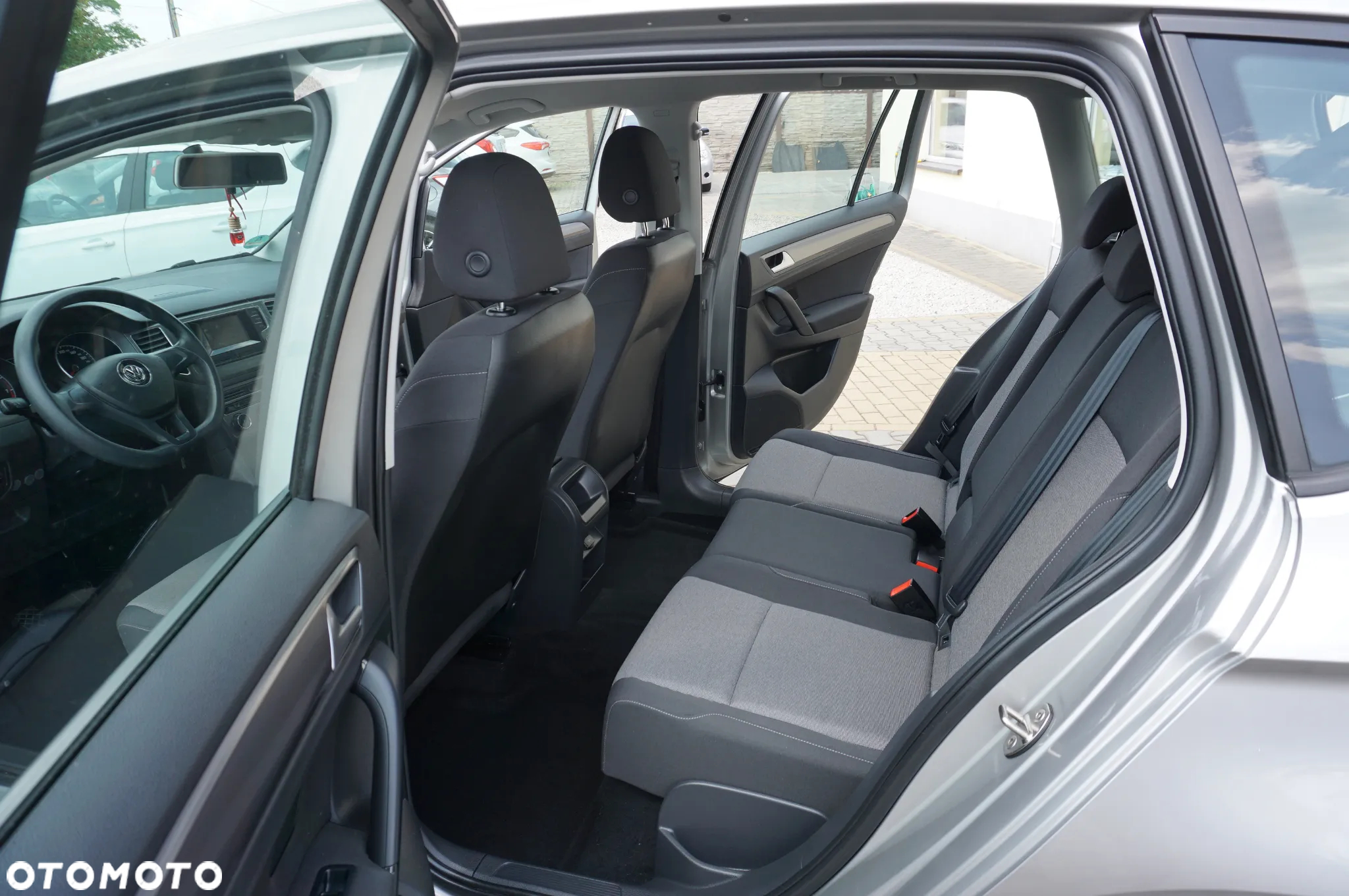 Volkswagen Golf Sportsvan 1.2 TSI BlueMotion Technology Lounge - 23