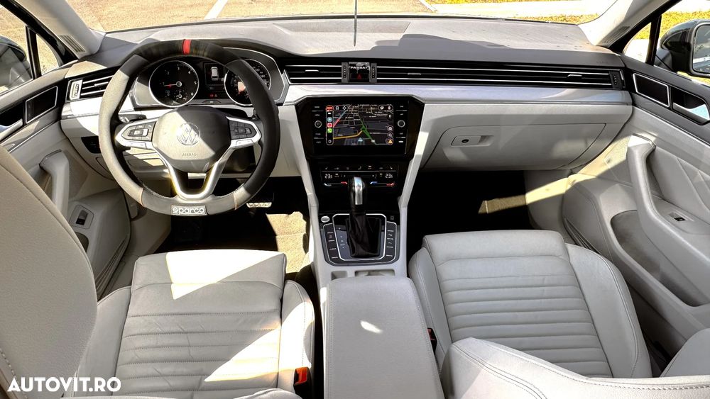 Volkswagen Passat 2.0 TDI SCR DSG Business - 4
