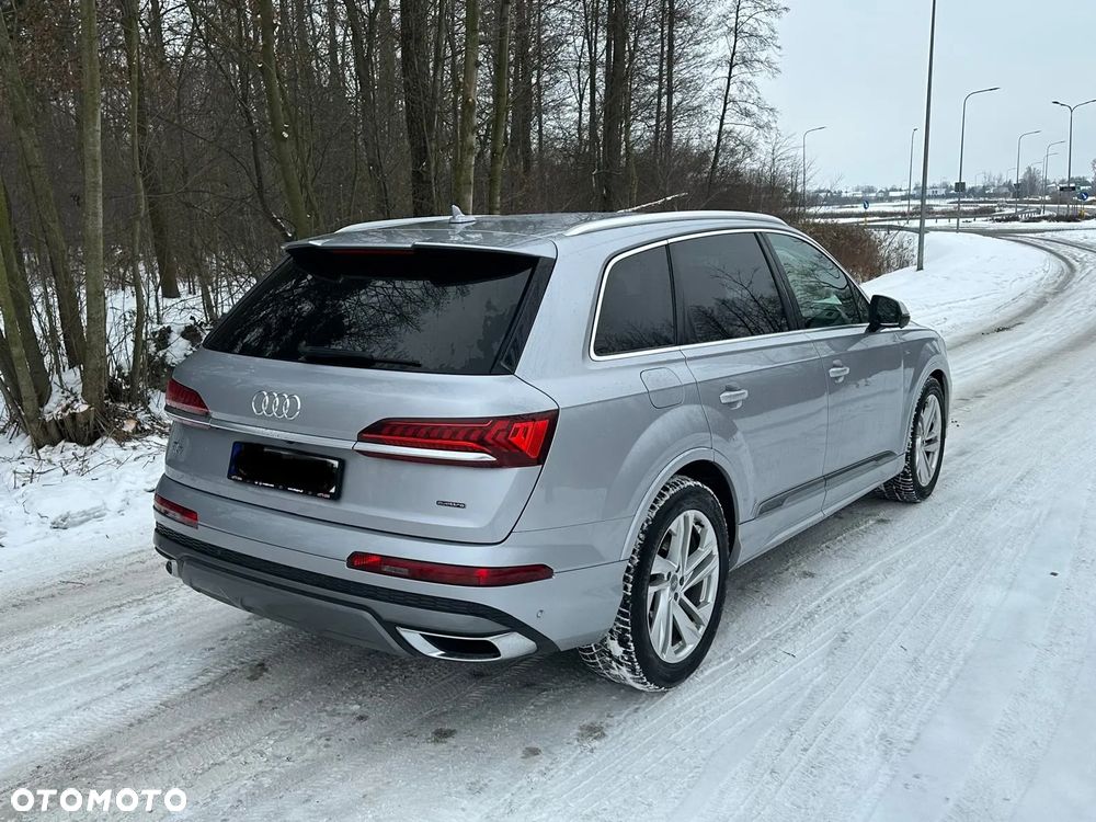 Audi Q7 - 6