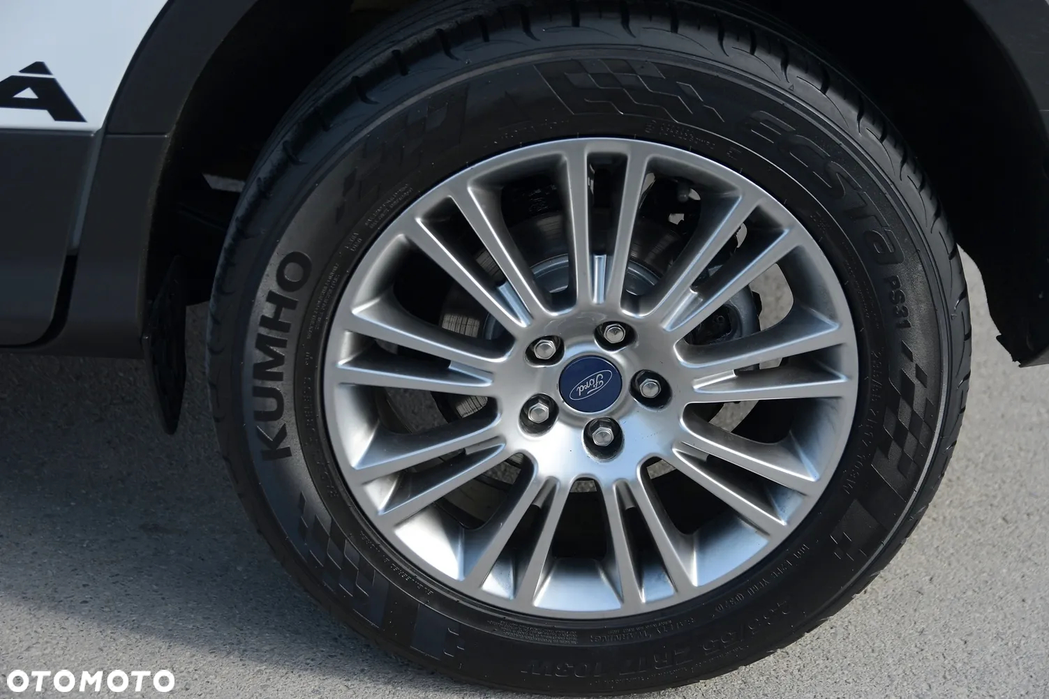 Ford Kuga 2.0 TDCi 4WD Titanium - 36