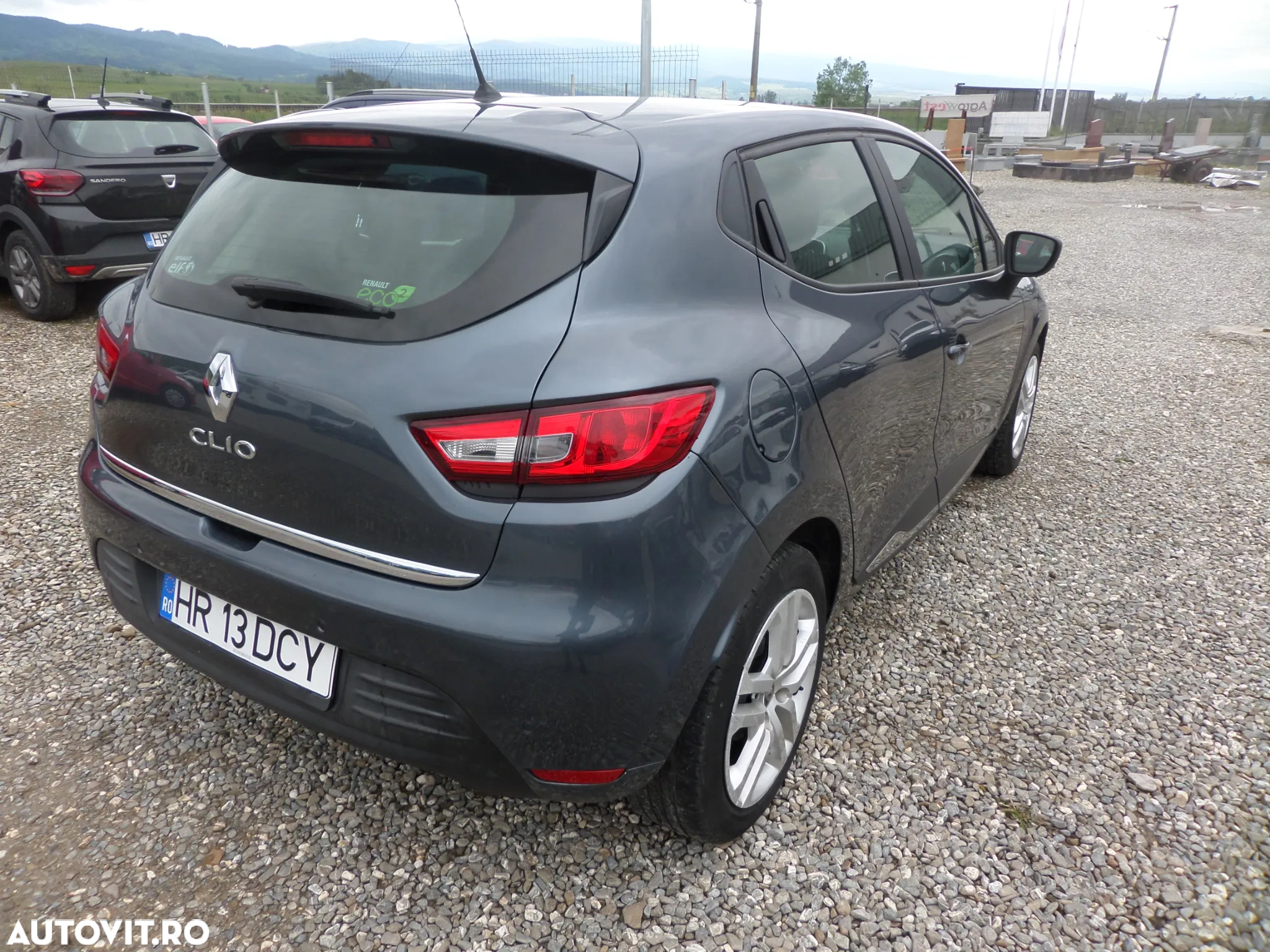 Renault Clio - 2