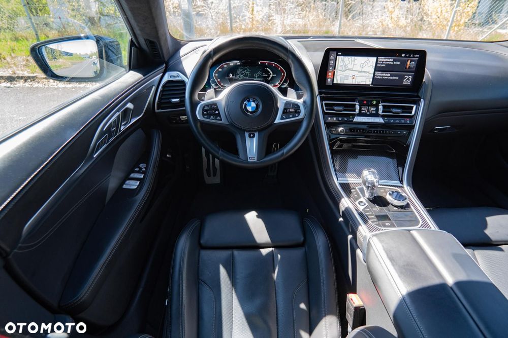 BMW Seria 8 840d xDrive mHEV - 12