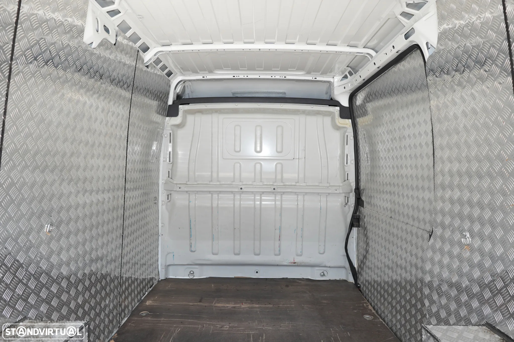 Peugeot Boxer L2H2 2.2 BlueHDI 140cv - 7