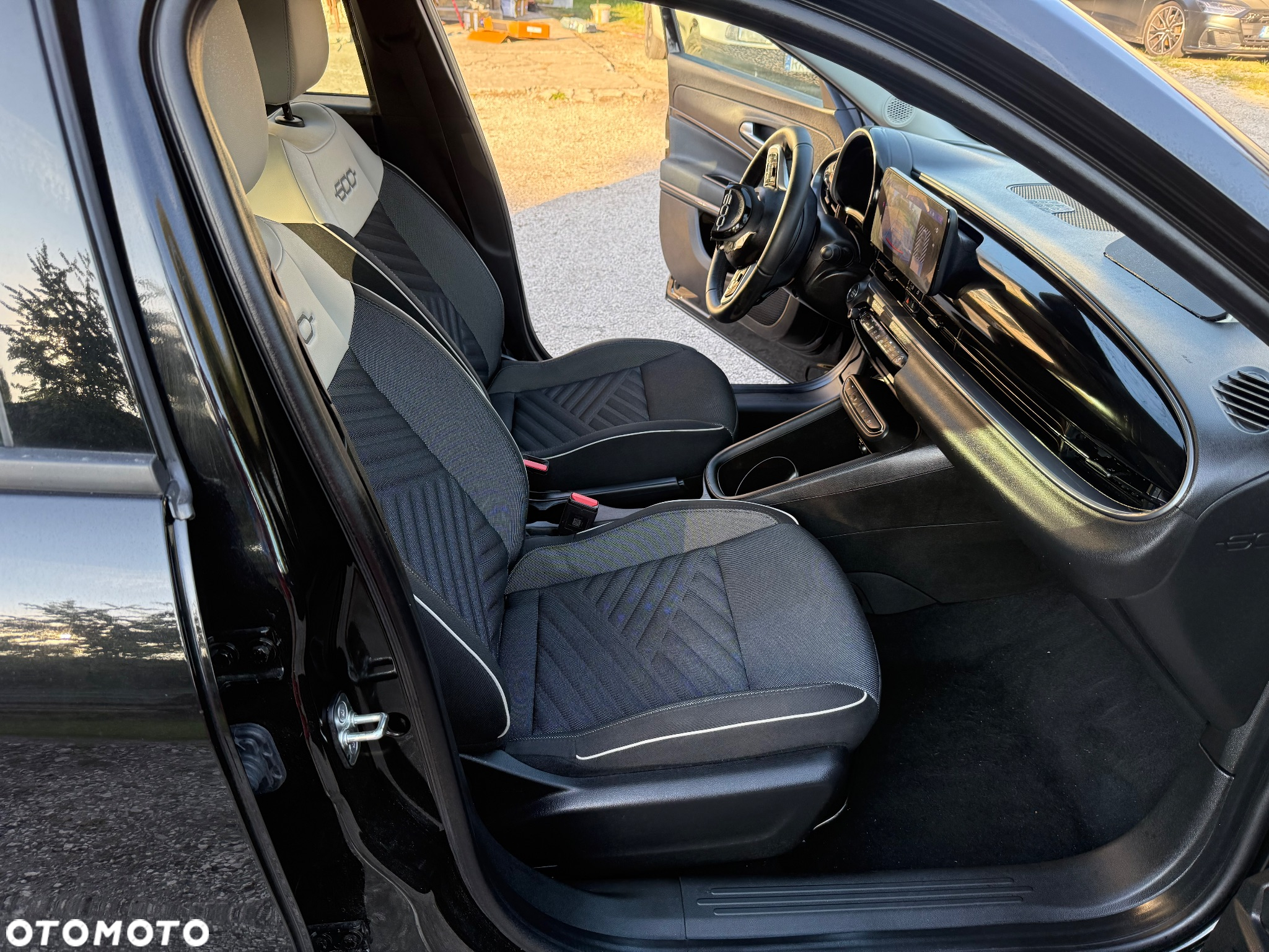 Fiat 600 1.2 Turbo Hybrid eDCT - 15
