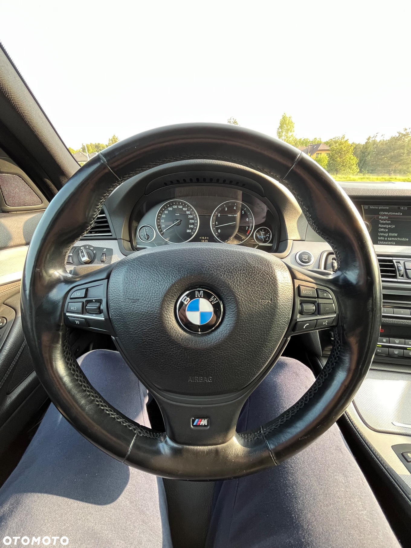 BMW Seria 5 535i Touring Sport-Aut - 13