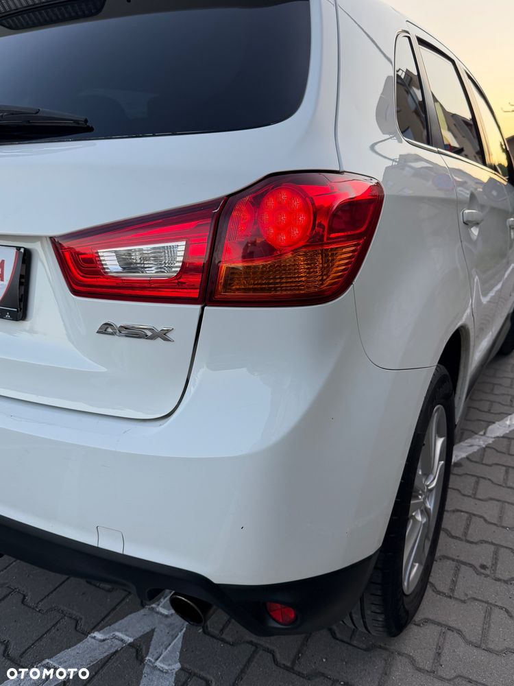 Mitsubishi ASX 1.6 Blue Sky Edition - 14
