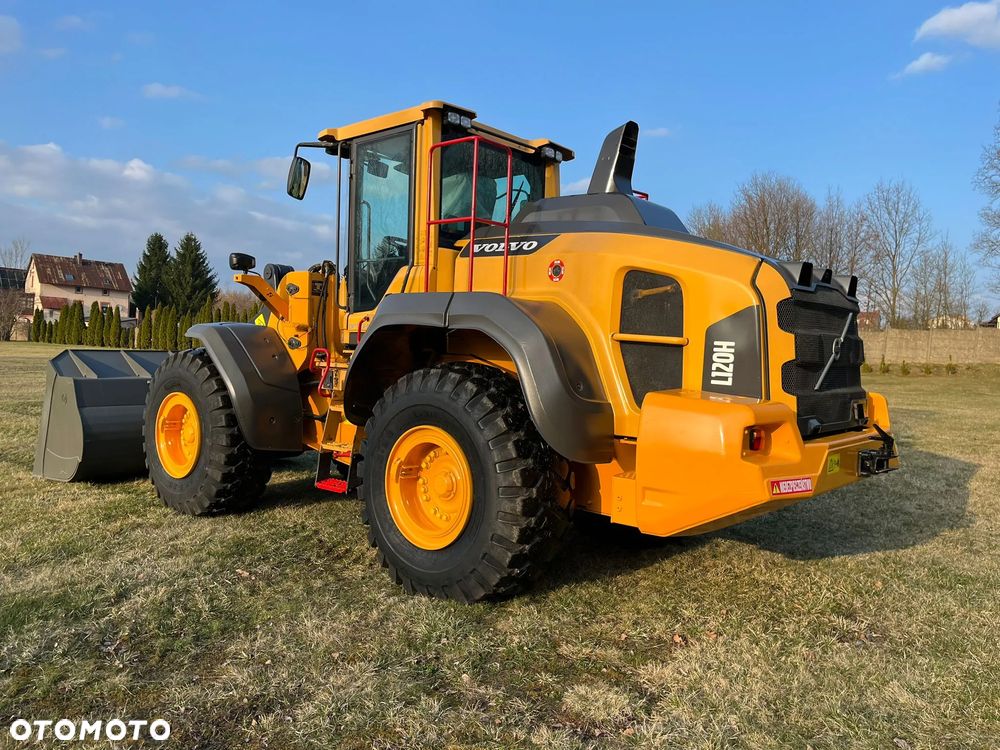 Volvo L120H - 16