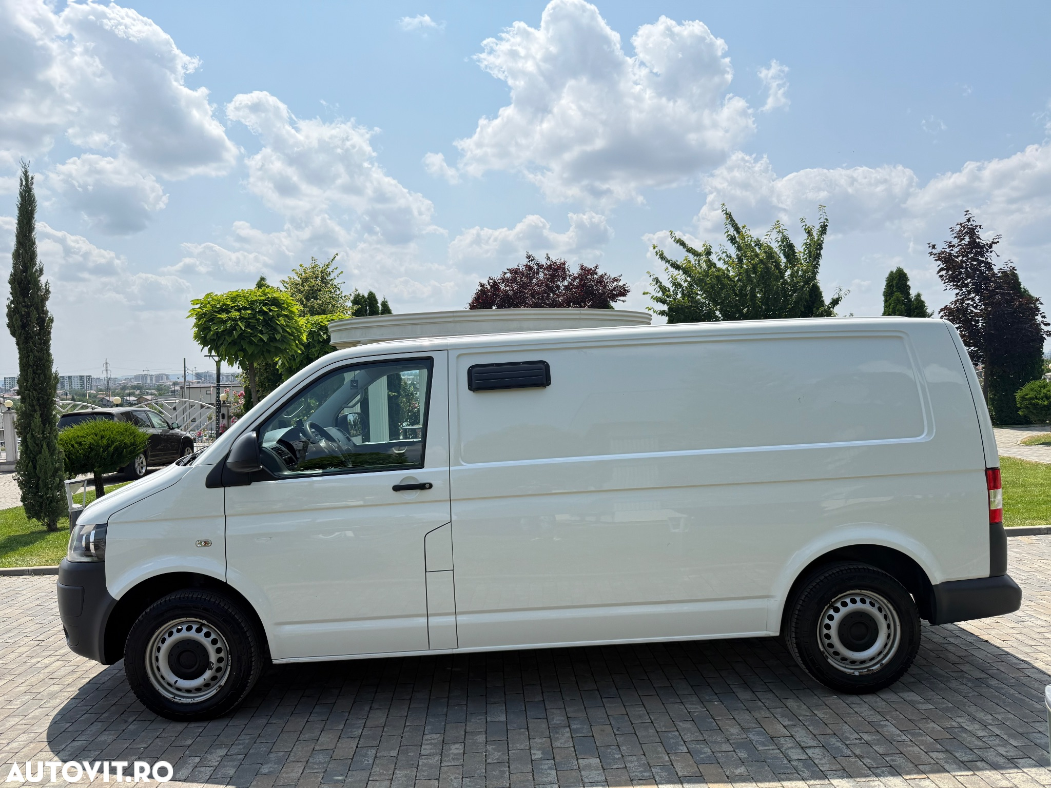 Volkswagen Transporter - 10