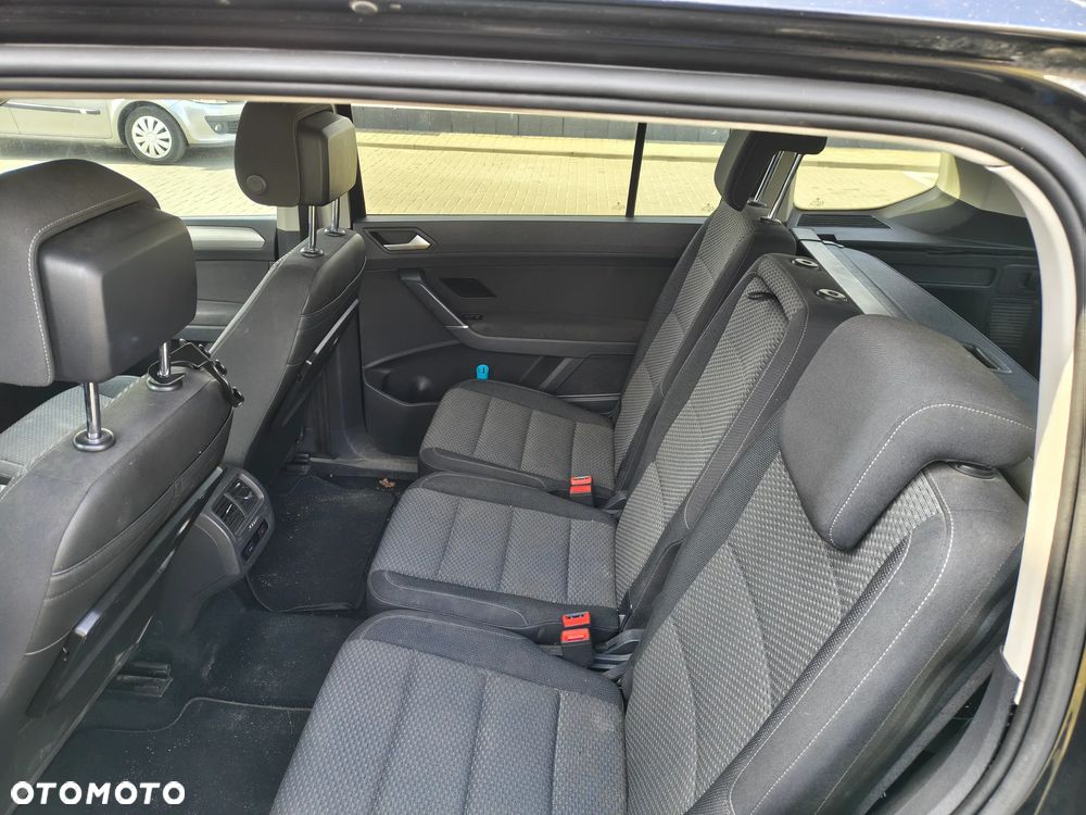 Volkswagen Touran 1.6 TDI SCR (BlueMotion Technology) DSG Comfortline - 14