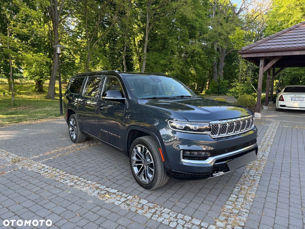 Jeep Wagoneer - 3