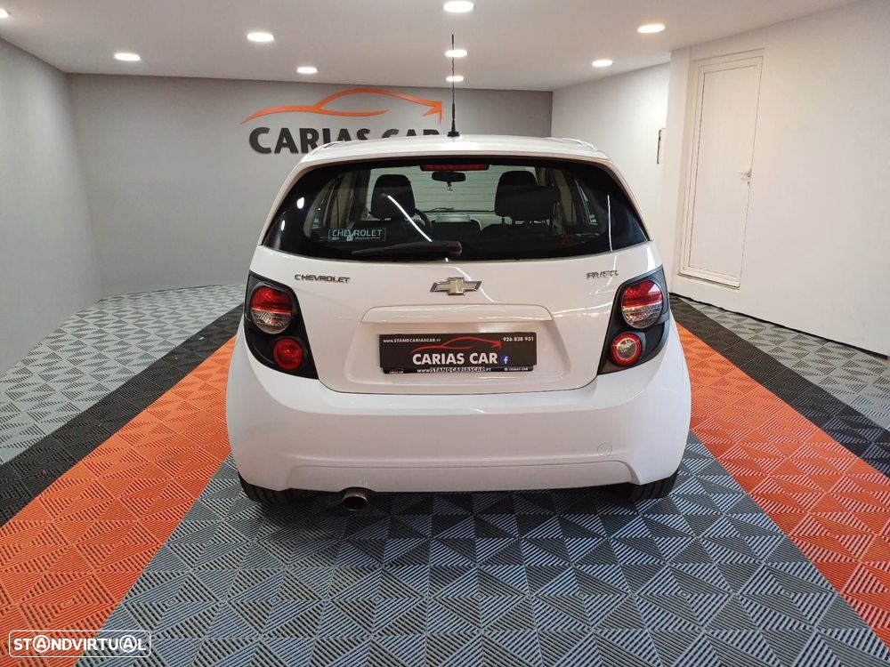 Chevrolet Aveo 1.2 LS - 4