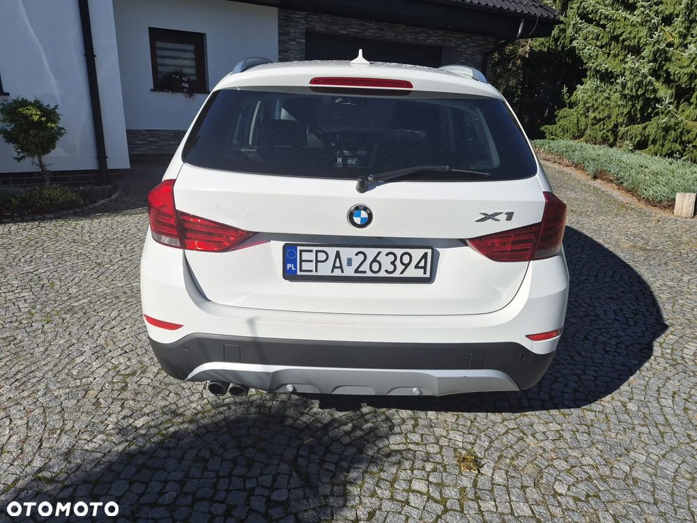 BMW X1 2015 photo 3