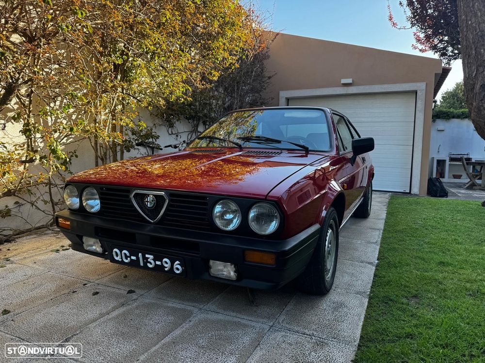 Alfa Romeo Sprint Veloce - 1