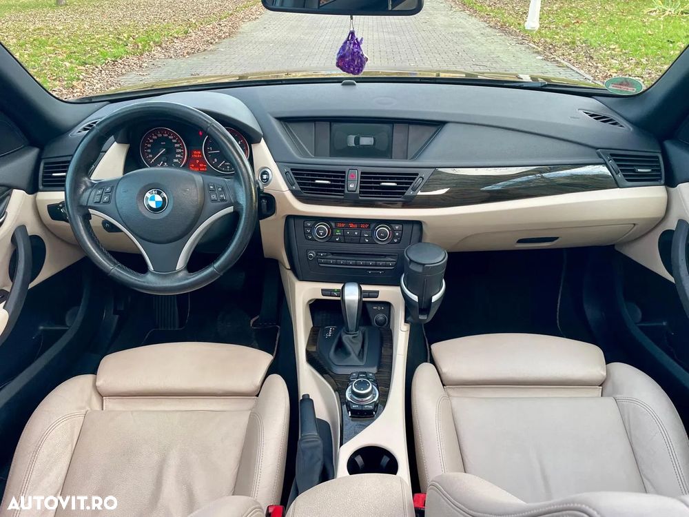 BMW X1 xDrive20d Aut. - 6