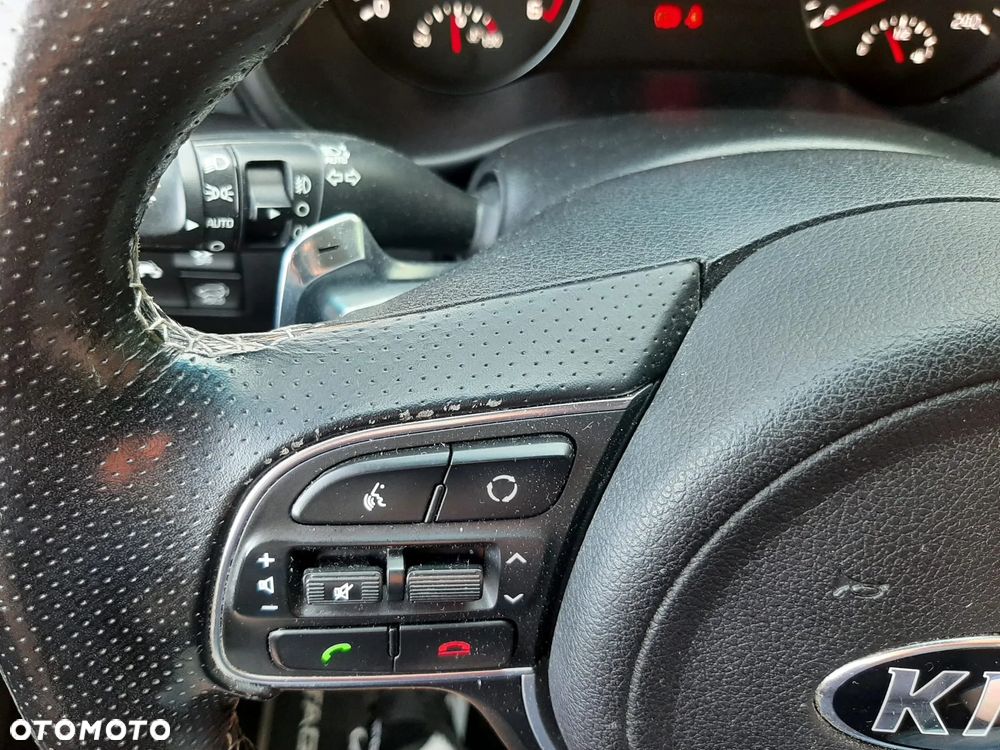 Kia Sportage 2,0 CRDI AWD GT Line - 16