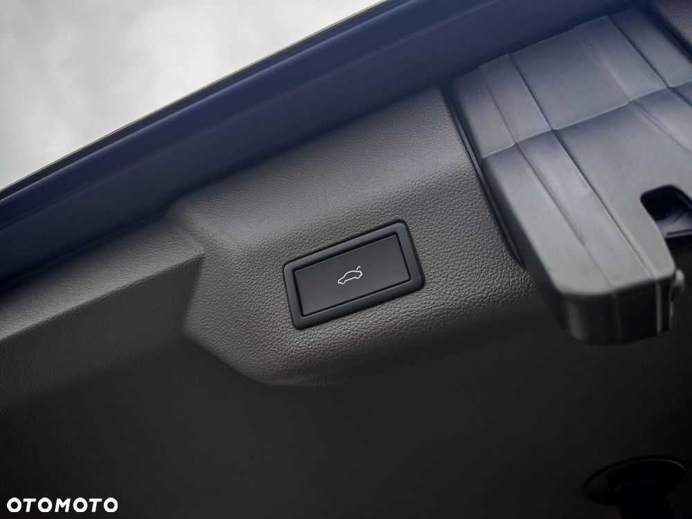 Volkswagen Multivan 2.0 TDI L2 DSG - 30