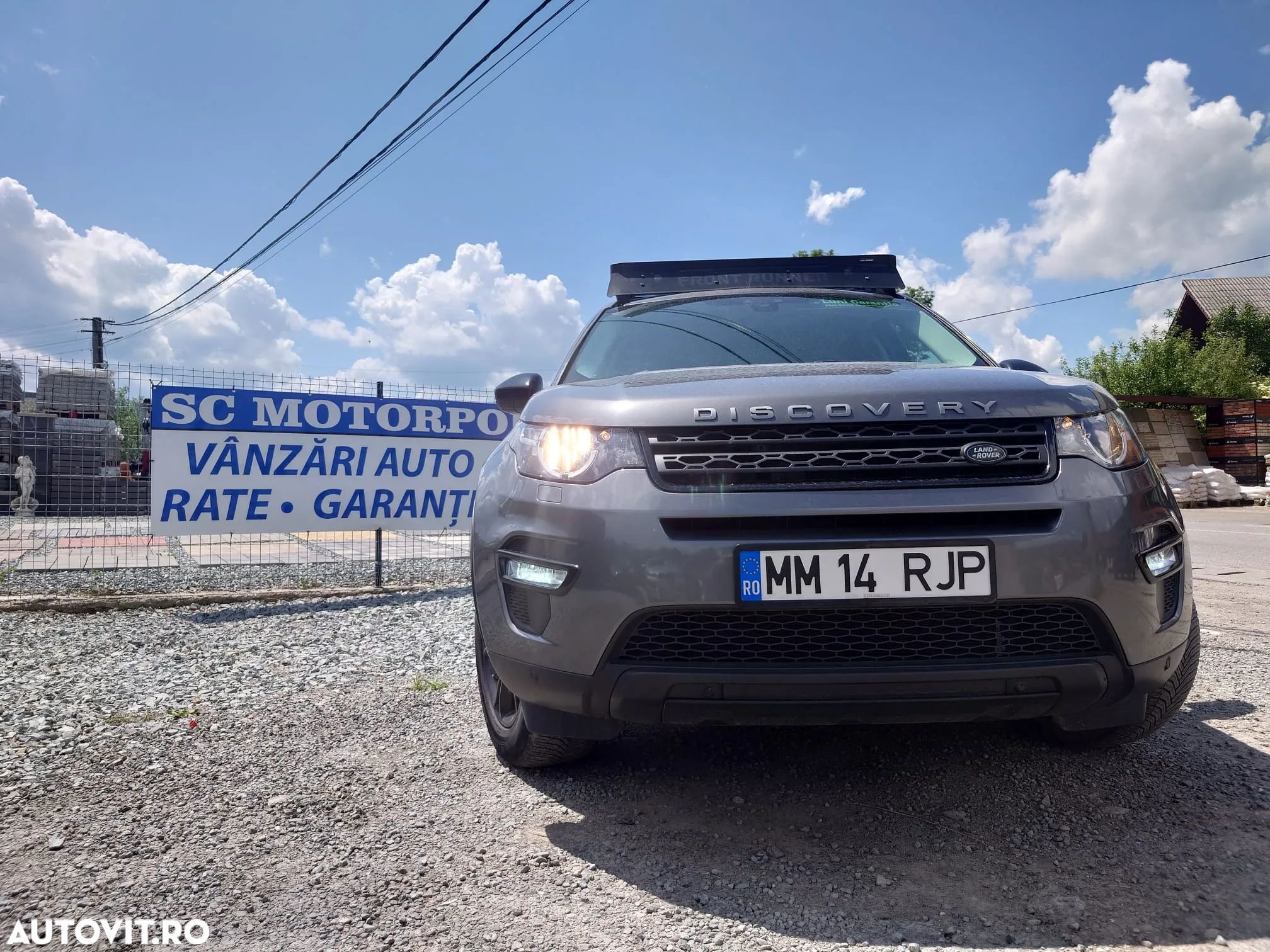 Land Rover Discovery Sport - 1